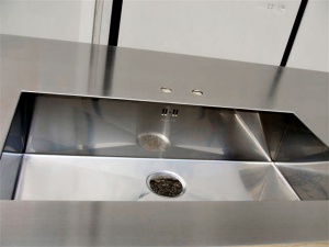 Lavelli da cucina in acciaio inox su misura Verona. Lavelli in ... Lavelli da cucina in acciaio inox su misura Verona. Lavelli in ...